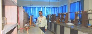Laboratory of Ambalika Institute of Professional Studies, Lucknow in Lucknow