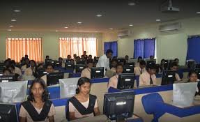 computer lab Gandhi Institute for Technology (GIFT, Bhubaneswar) in Bhubaneswar