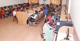 Computer Lab R.R. Bawa D.A.V. College For Girls in Gurdaspur	