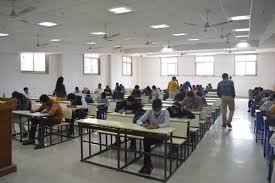 Class Room of Khwaja Moinuddin Chishti Language University, Lucknow in Lucknow
