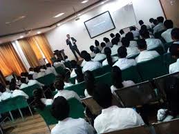 Digital class Axis Colleges in Kanpur 
