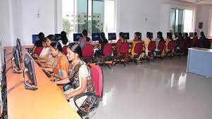 Computer Center of Geethanjali College of Engineering & Technology, Ranga Reddy in Medchal–Malkajgiri	