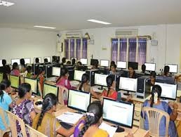 Computer Class of Lady Doak College in Madurai	