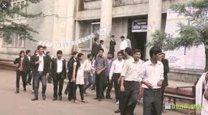 Students Photo Savitribai Phule Pune University in Pune