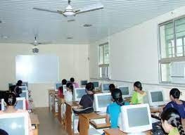 Computer Lab for Maharajashri Bhagavatsinhji Arts and Commerce College (MBACC), Rajkot in Rajkot