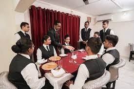  Indian Institute of Hospitality and Management Management student