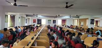 computer lab Rai School of Engineering (RSE, Ahmedabad) in Ahmedabad