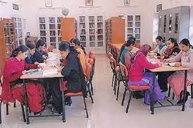 Library D.A.V. College of Education For Women in Amritsar	
