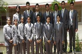Students' Group Photo of Matoshri Ushatai Jadhav Institute of Management Studies & Research Centre (MUJIMSRC, Thane)