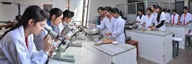 Medical Guru Nanak Girls College Santpura  in Yamunanagar