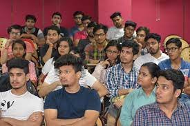 Students Photo Lingaya’s Lalita Devi Institute of Management & Sciences (LLDIMS) in New Delhi