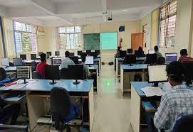 Computer Lab for Sri Jayachamarajendra College of Engineering - (SJCE, Mysore) in Mysore