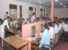 Computer Lab of Institute of Engineering and Technology, Lucknow in Lucknow
