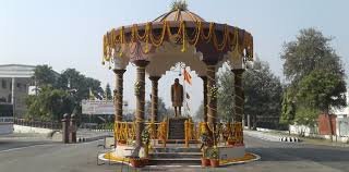 Statue Veer Bahadur Singh Purvanchal University in Sultanpur