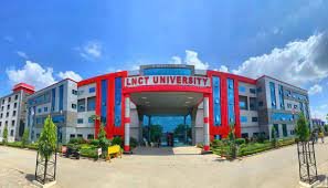 Compus Laxmi Narian College Of Technology Vidyapeeth University  in Indore
