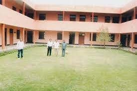Ground photo K.M. College of Education (KMCE, Kanpur) in Kanpur 