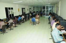 Computer Center of Jagarlamudi Kuppuswamy Chowdary College, Guntur in Guntur