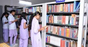 Library SMRK BKAK Mahila Maha Vidyalaya, Nashik in Nashik
