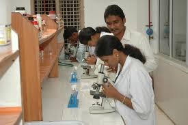 Laboratory of Rajiv Gandhi Degree College, Rajahmundry in Rajahmundry