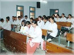 Classroom Dayanand Ayurvedic College in Jalandhar