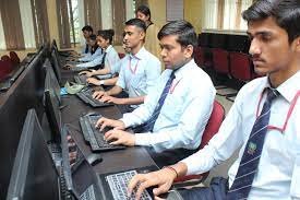 computer class Rustam ji Institute of Technology (RJIT, Gwalior) in Gwalior