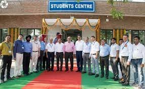 Staff Photo Netaji Subhas University of Technology in North Delhi	