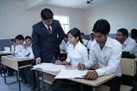 CLassroom Dayanand Dinanath College of Management (DDCM, Kanpur) in Kanpur 