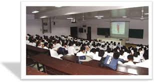 Class room Ganesh Shankar Vidyarthi Memorial Medical College in Kanpur 