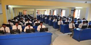 Computer Lab RKDF Institute of Management in Bhopal