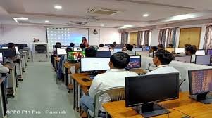 Computer Lab Career College,  in Bhopal