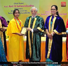 Convocation at Sri Krishna College of Engineering and Technology in Coimbatore	