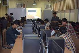 ComputerlabDr. Bhim Rao Ambedkar College In New Delhi 
