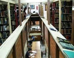 Library of St. Xavier's College, Mumbai in Mumbai 