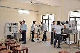Lab  Raja Balwant Singh Engineering Technical Campus (RBSETC, Agra) in Agra