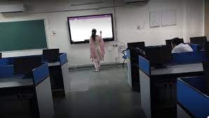 Computer lab  Kalindi College New Delhi 