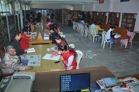 Library D.A.V. College Sadhaura  in Yamunanagar