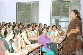 Classroom Rajarshi Shahu Law College (RSLC), Barshi in Barshi