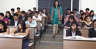 Classroom K.L. Mehta Dayanand College for Women in Faridabad