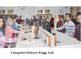 Lab Maulana Azad College of Engineering and Technology (MACET, Patna) in Patna