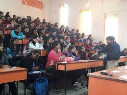 Class Room Daulat Ram College in North Delhi	