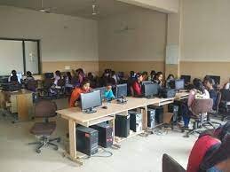 Computer Lab Synetic Business School (SBS, Ludhiana) in Ludhiana