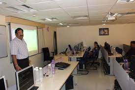 Computer Room of Indian Institute of Public Health Hyderabad in Hyderabad	