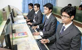 Computer Lab Gnanamani College of Engineering (GCE), Namakkal  