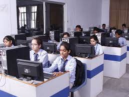 Computer lab FIT Group of Institutions in Meerut