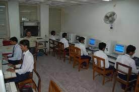 Computer Lab S.P.U. College in Pali