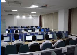 Computer Lab Asia Pacific Institute of Management in New Delhi