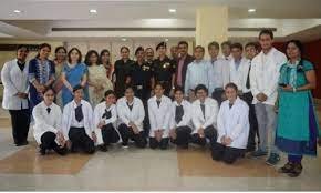 Group photo Army College of Medical Sciences in New Delhi