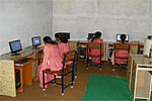 Computer Lab Nehru Memorial Law College in Hanumangarh