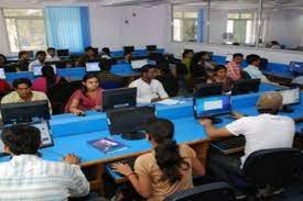 Computer Lab Institute of Innovation in Technology & Management, janakpuri new delhi