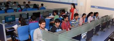 Lab Bharati Vidyapeeth's College of Engineering in New Delhi